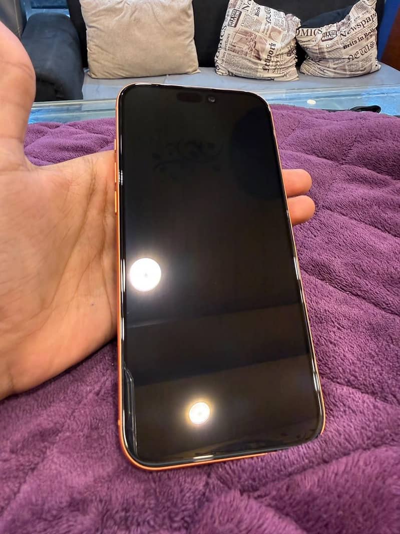 Apple iPhone 17 Pro Max 1