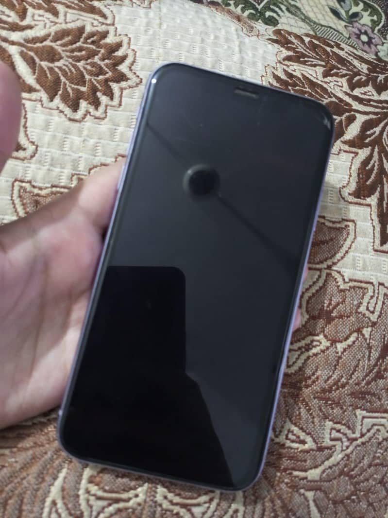 Apple iPhone 11 7