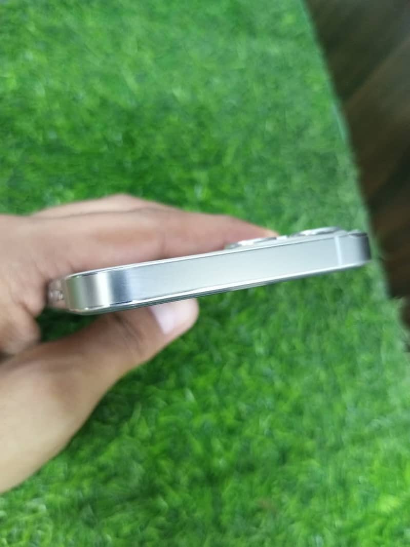 IPhone 12 Pro PTA Approved 4