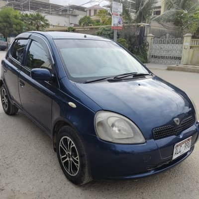 Toyota Vitz 2001
