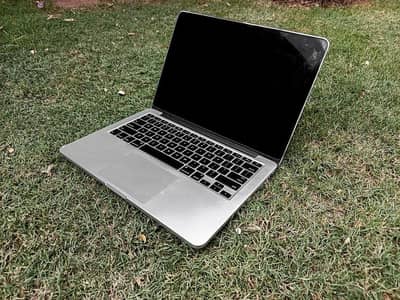 MacBook pro 2013 urgent sale 8/256 13 inch