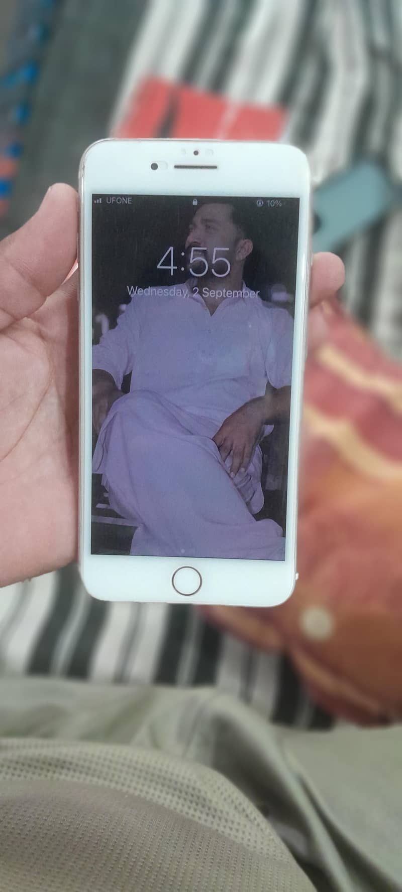 Apple iPhone 7 Plus 2