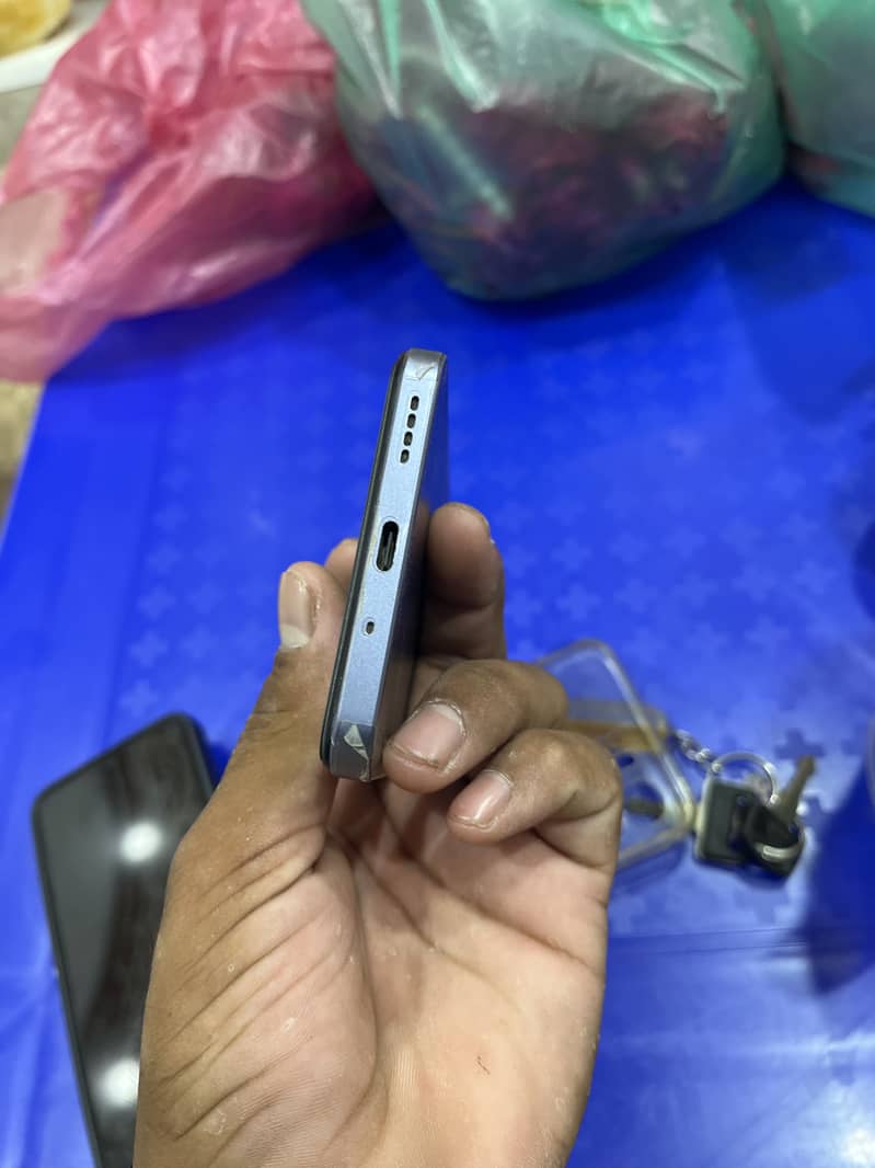 Realme C75x 2