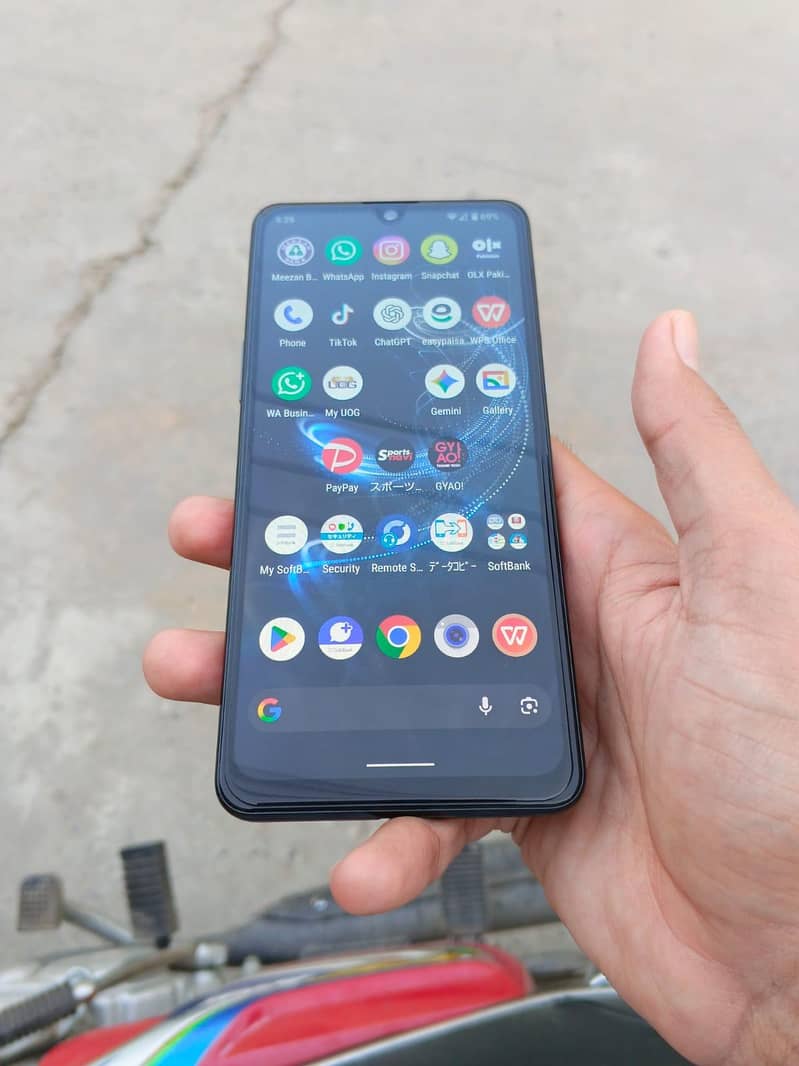 sharp Aqous Zero 5g Basic ( 6gb, 64gb) 8
