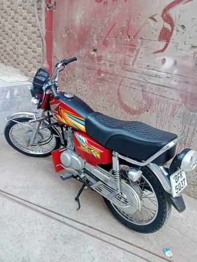 Honda 125  2026 Bata stop 03067131798