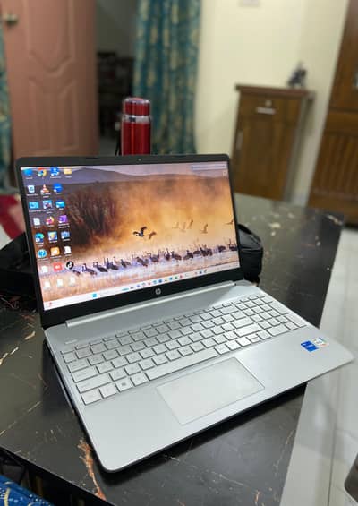 HP 15s Core i5 12th Gen 8GB RAM 1TB Immaculate Condition