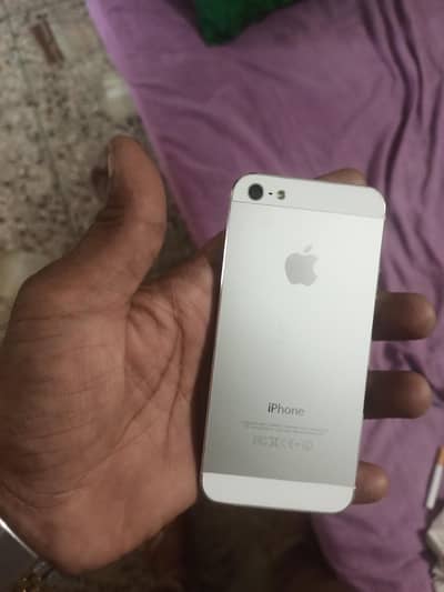 Apple iPhone 5s