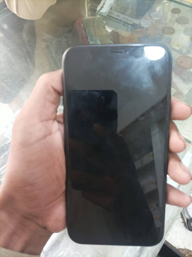 Apple iPhone XR 5