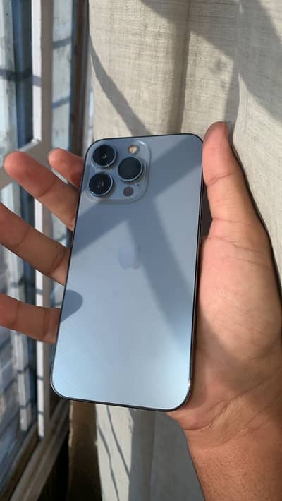 Apple iPhone 13 Pro