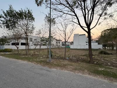 1 Kanal Residential Plot No. 1037 For Sale Block W, DHA Phase 7 Lahore