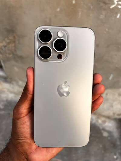 Apple iPhone 15 Pro Max