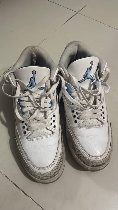 men shoes and sneaker