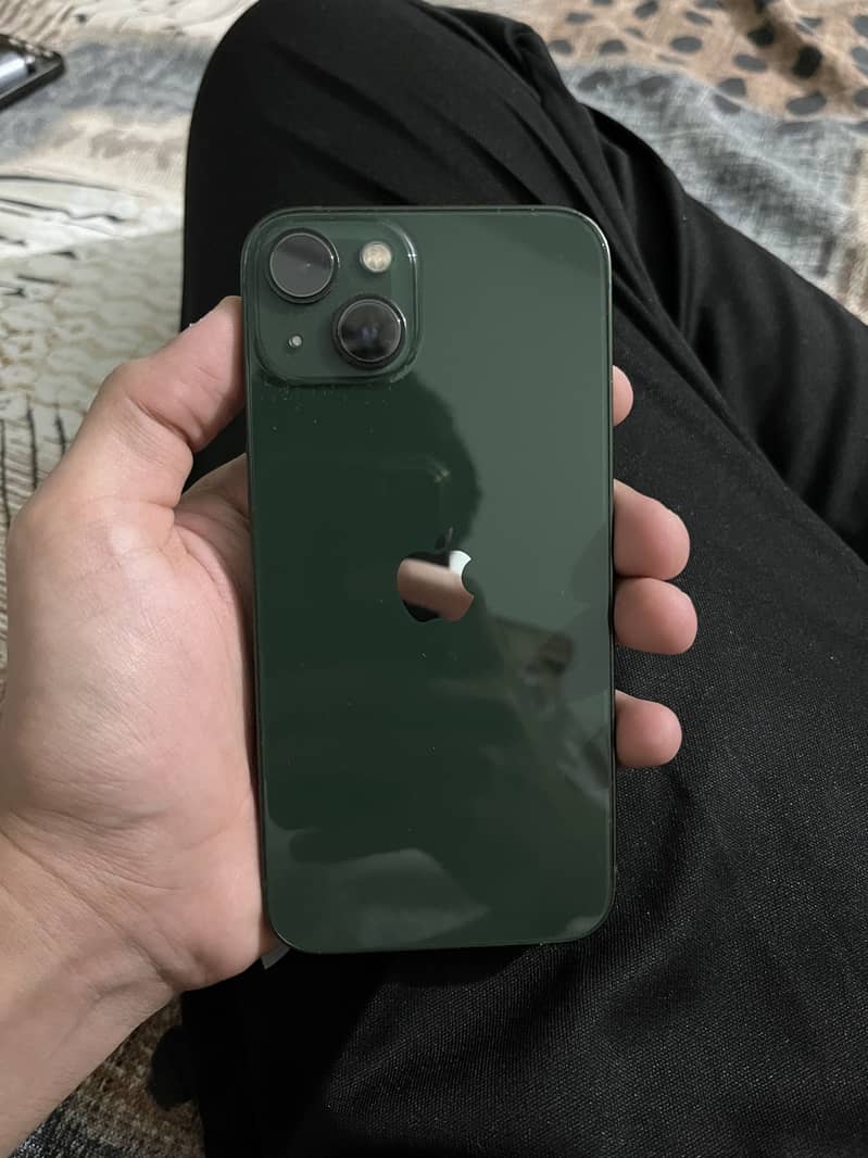 Apple iPhone 13 3