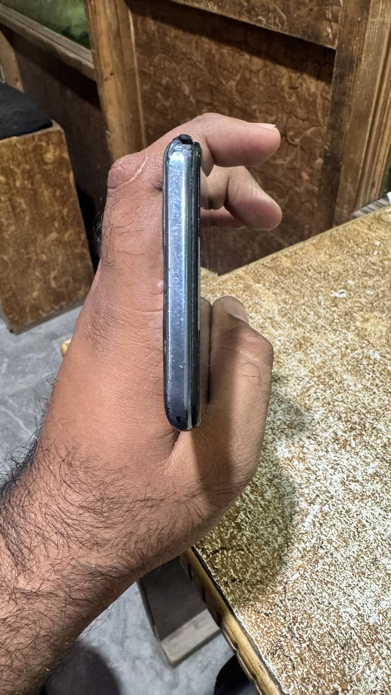 Infinix Note 8 4