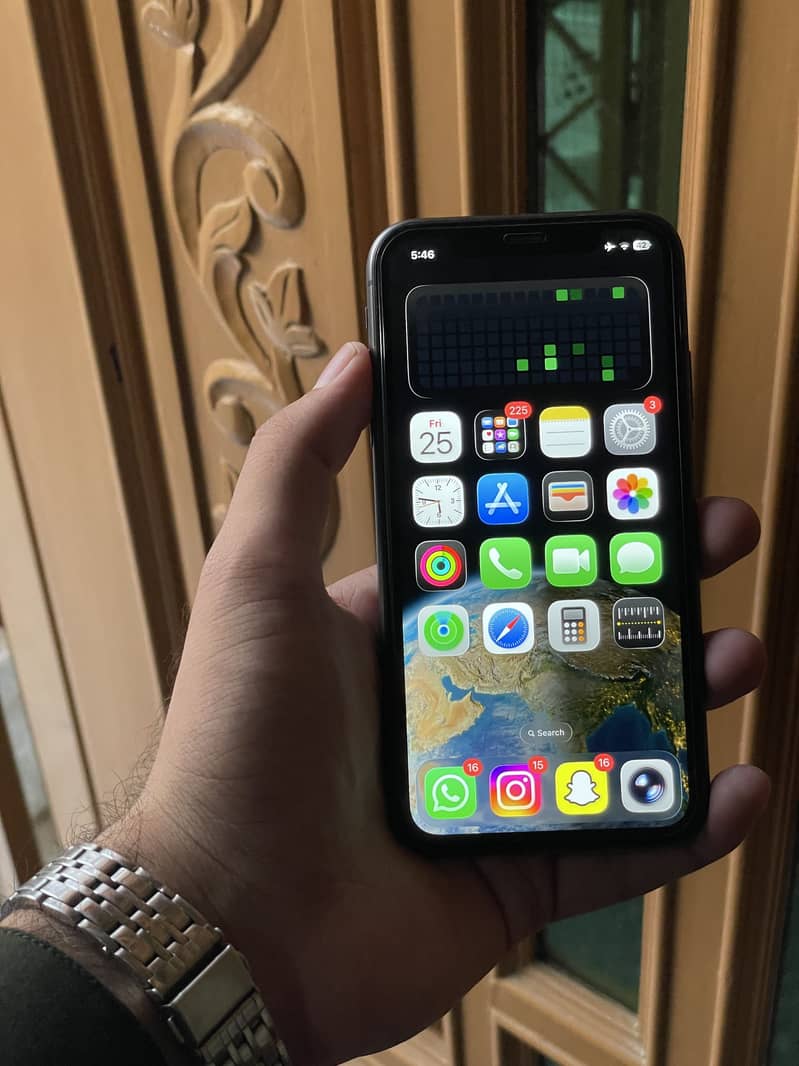 Apple iPhone 11 1