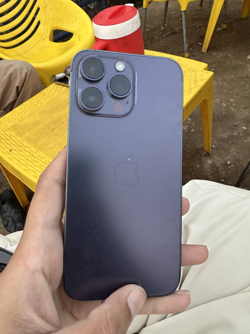 Apple iPhone 14 Pro Max 2