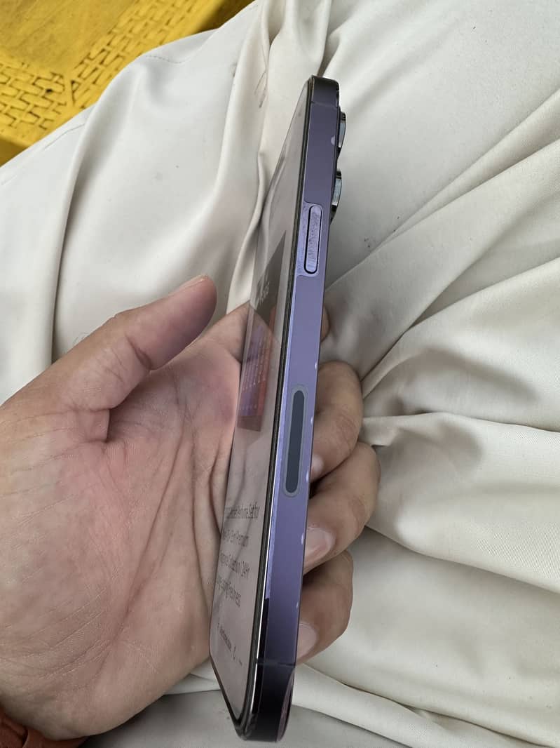 Apple iPhone 14 Pro Max 5