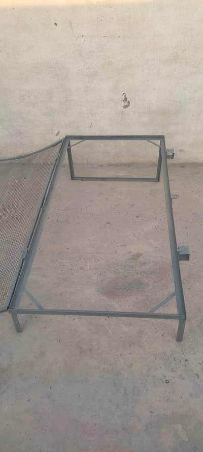 150 -180 solar panel guard. . (only jaly)