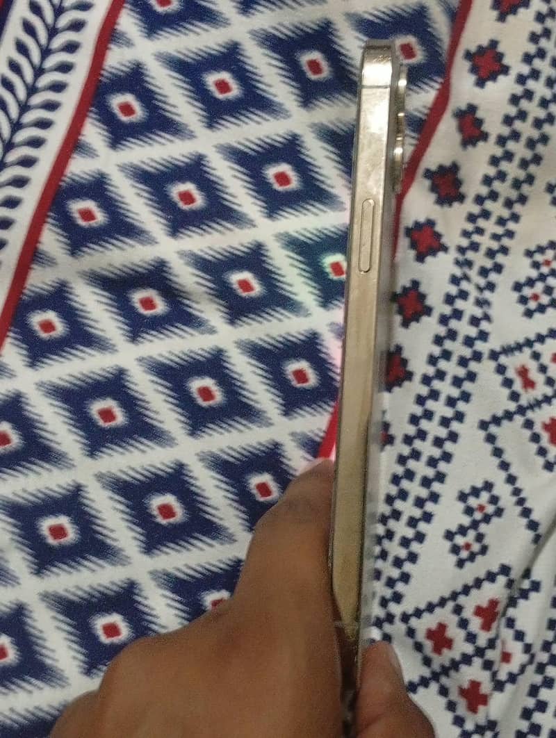 Apple iPhone 12 Pro Max 7