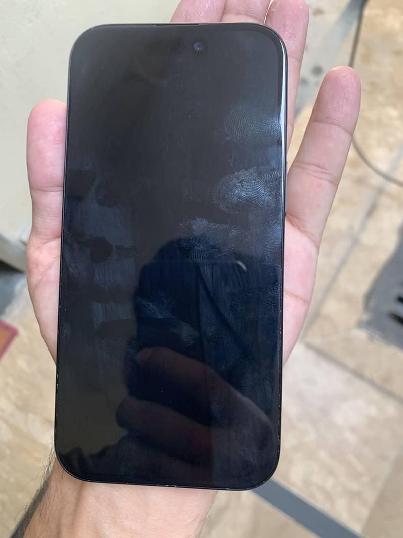 Apple iPhone 15 4