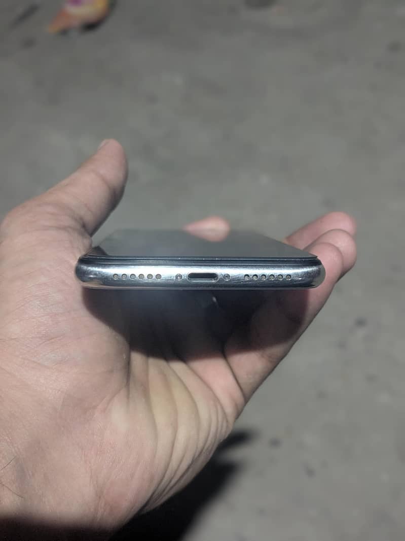 Apple iPhone X 1