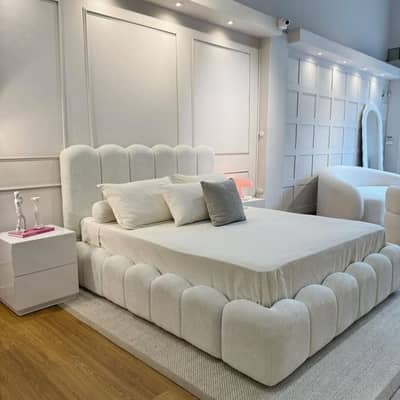 Double bed / King size bed / Poshish bed/ bed set / Wooden Bed / Sale