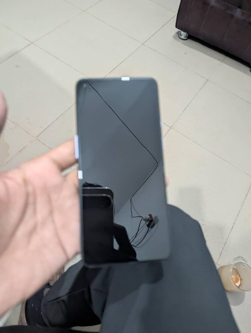 One Plus 9 5g 4