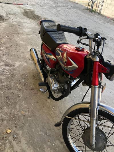 Dabal saman ma original tanki pata sara kuch hn 10/10 condition