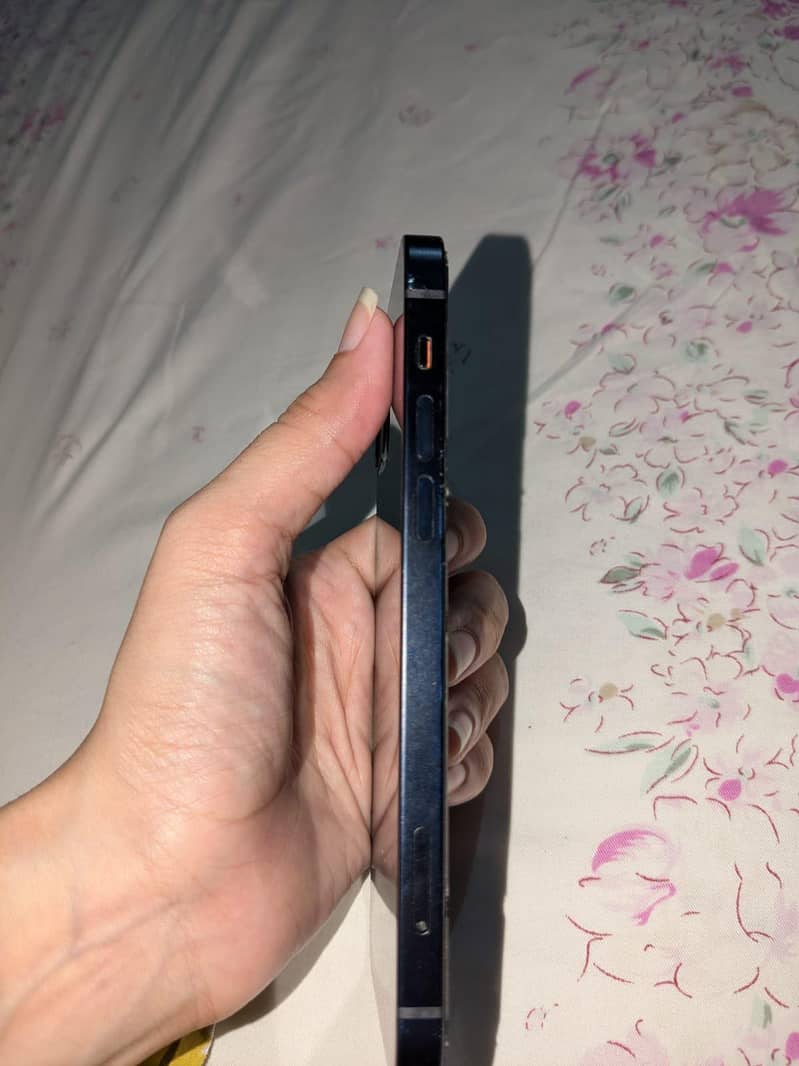 IPHONE 12 [BLUE] 1