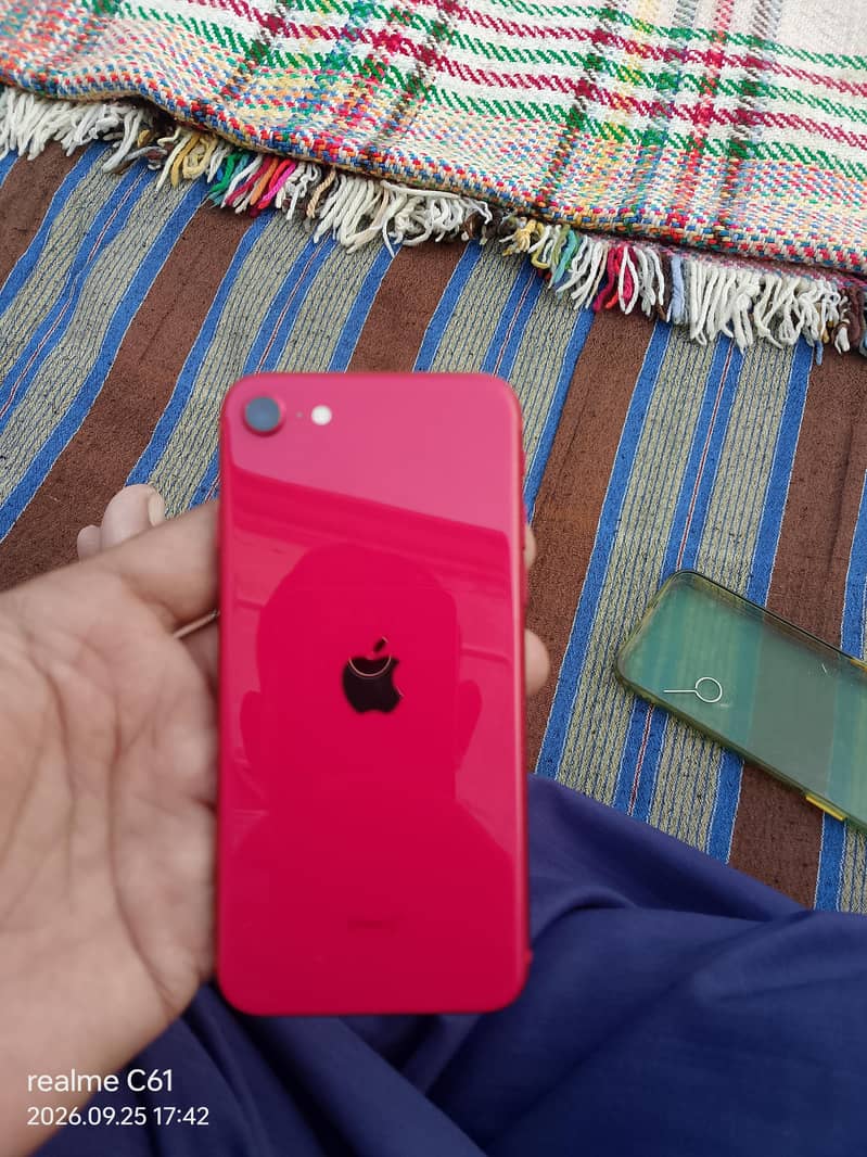 Apple iPhone SE8 5