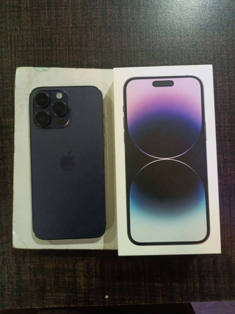 Apple iPhone 14 Pro Max 0