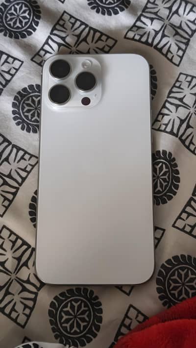 Apple iPhone 16 Pro Max white colour jv