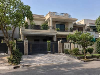 House or ground portion required for rent in G-9, Islamabad