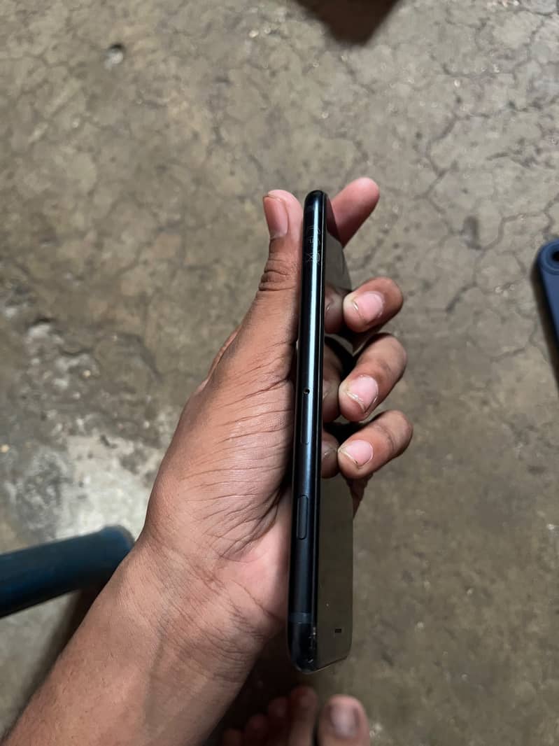 Apple iPhone SE 2