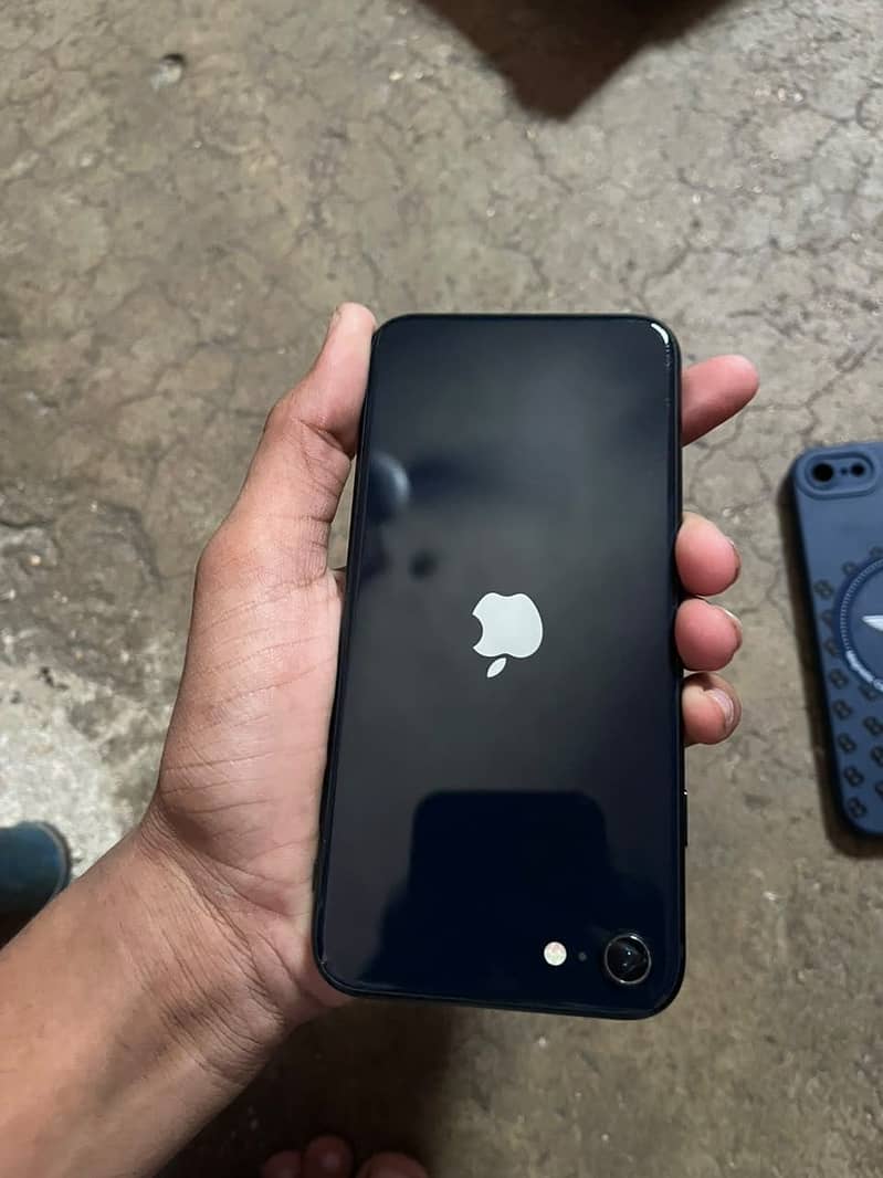 Apple iPhone SE 5