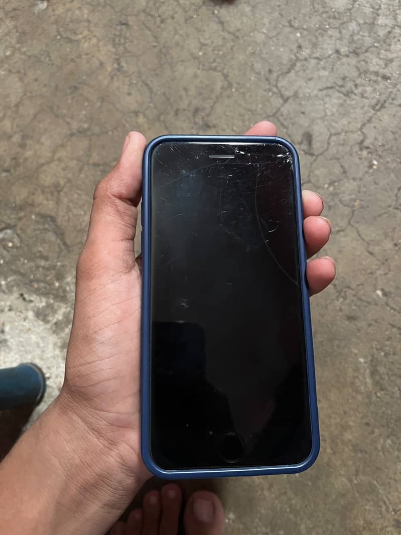 Apple iPhone SE 7