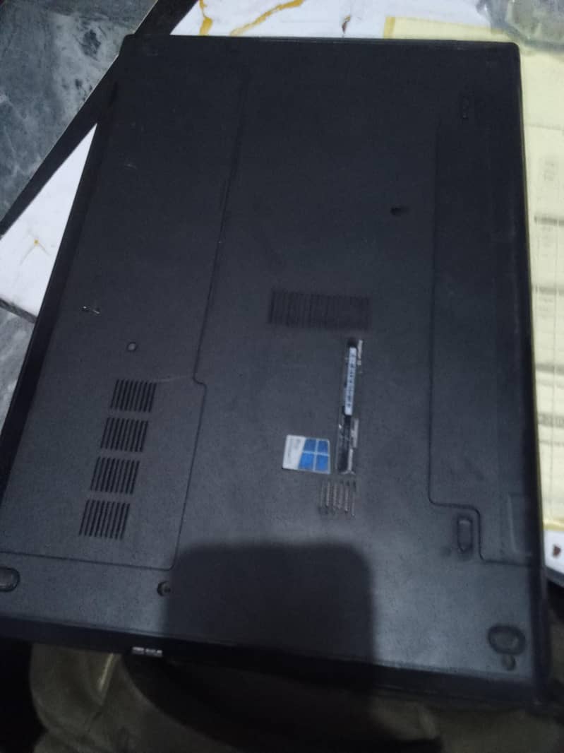 Laptop 0