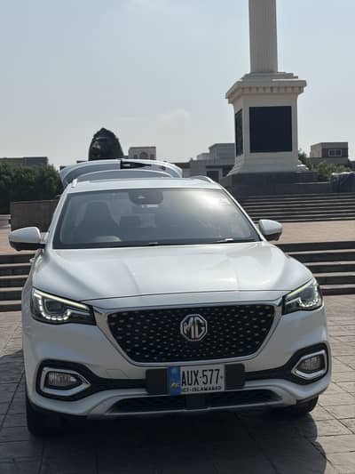 MG HS 2021