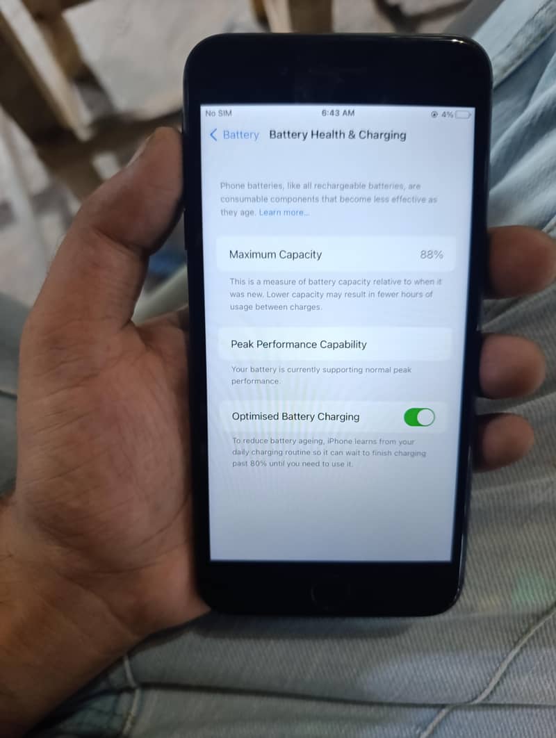 Apple iPhone 8 Plus 2