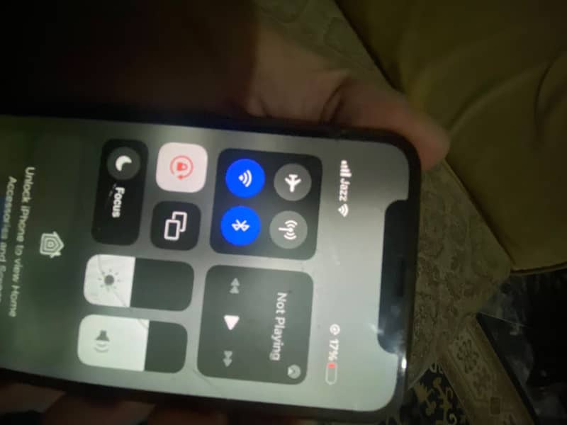 Apple iPhone X 4