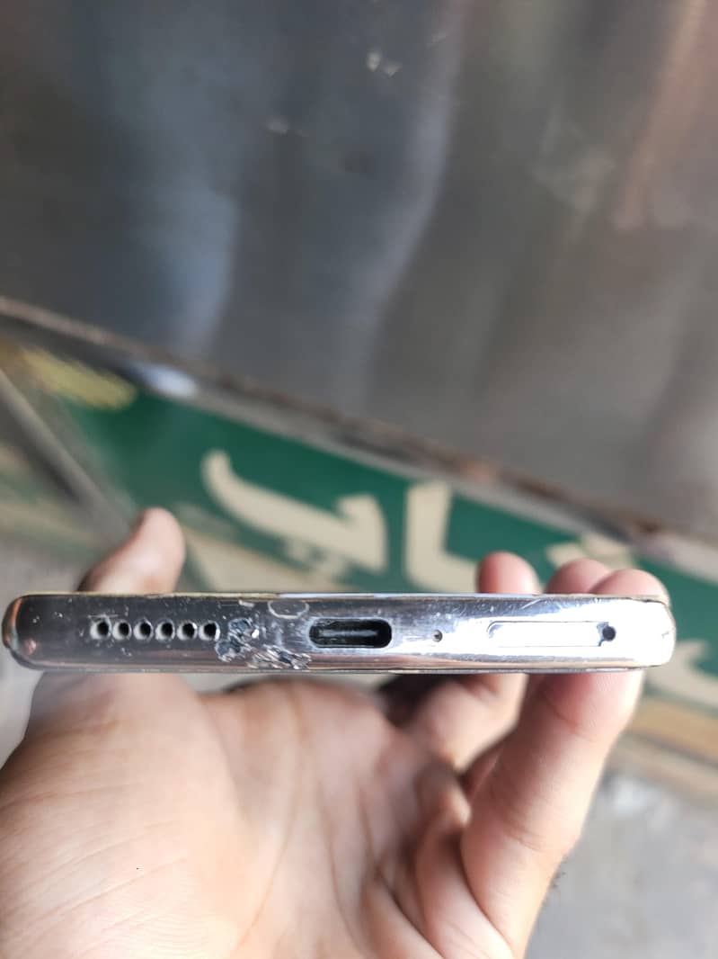 Tecno CAMON 30S 1