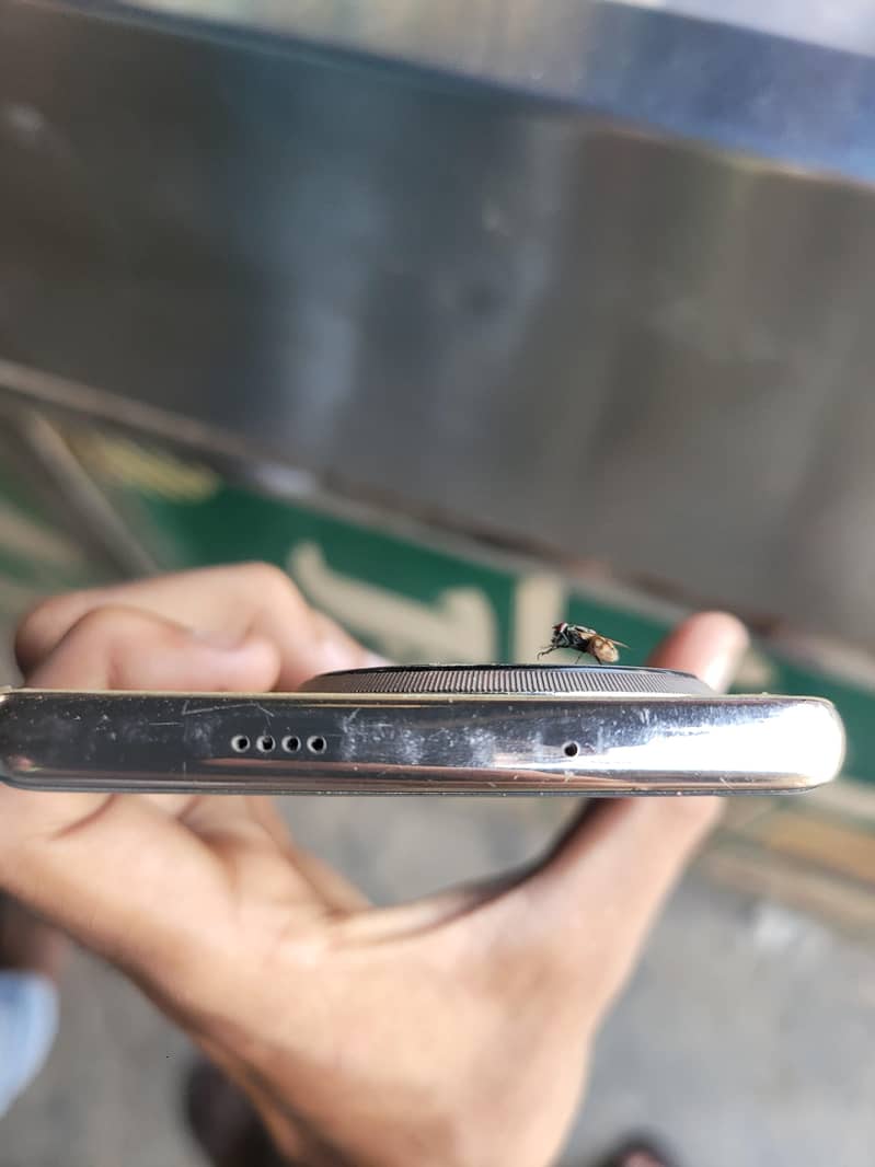 Tecno CAMON 30S 5
