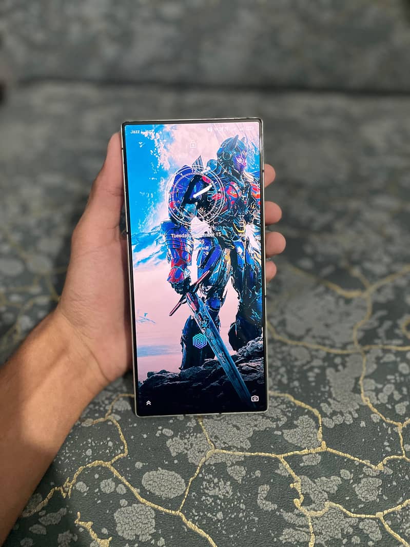RedMagic 8 Pro+ Transformers Edition 2