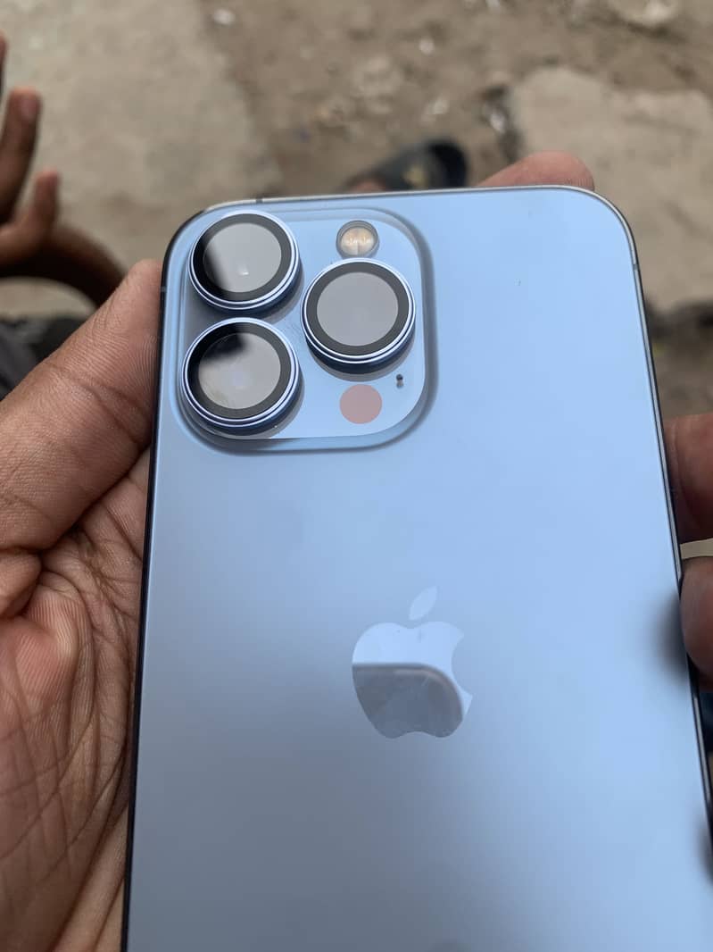 Apple iPhone 13 Pro 5