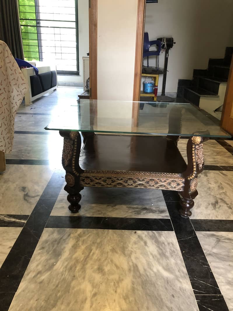 central table 0
