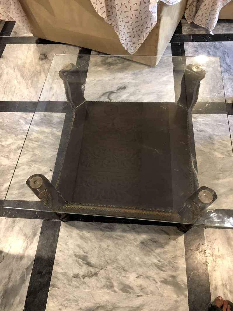 central table 1