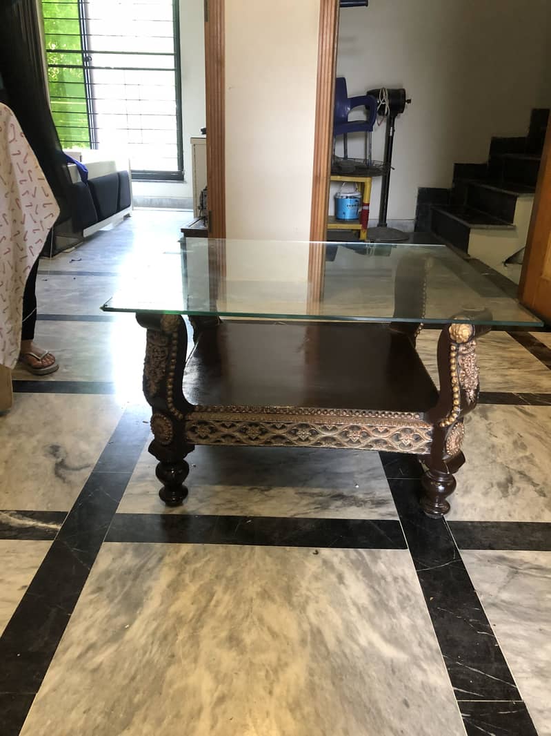 central table 4