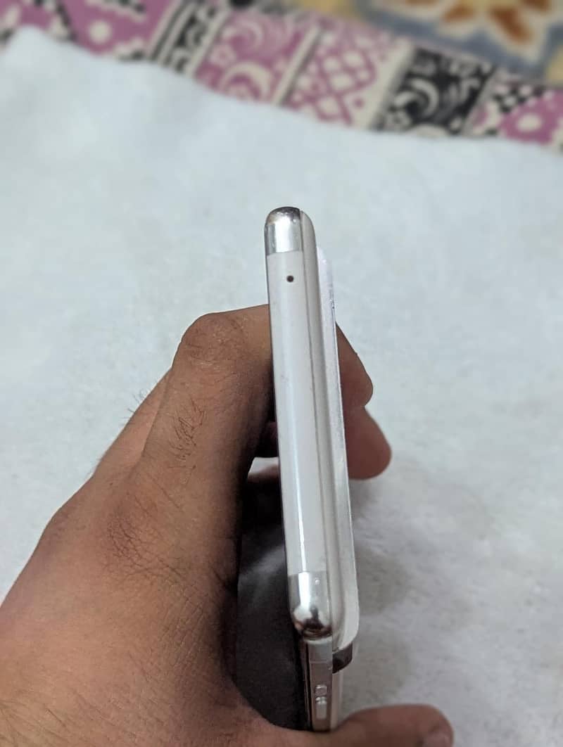 google pixel 6 pro 4