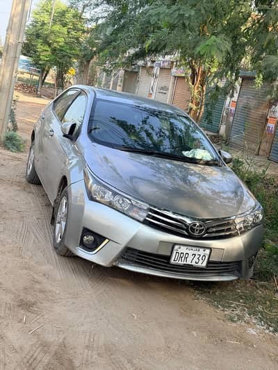 Toyota Corolla Altis 2015