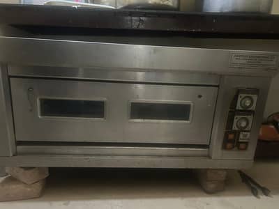 Commercial pizza machine